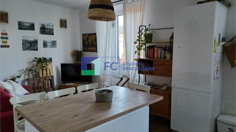 2 locali in affitto a Como