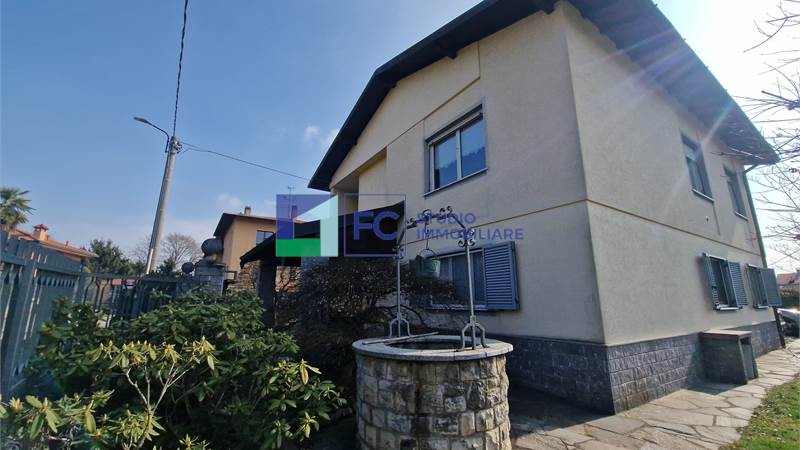 Villa singola con ampio giardino – Cassina Rizzardi – Libera subito