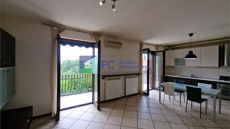 3 locali in affitto a Como
